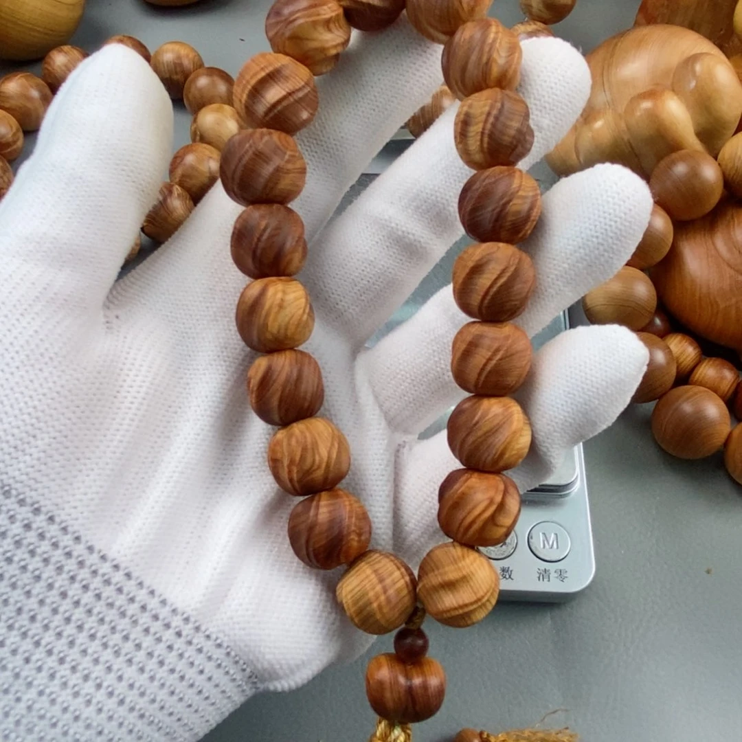 柏木（崖柏）无事牌科*妞妞珠手持