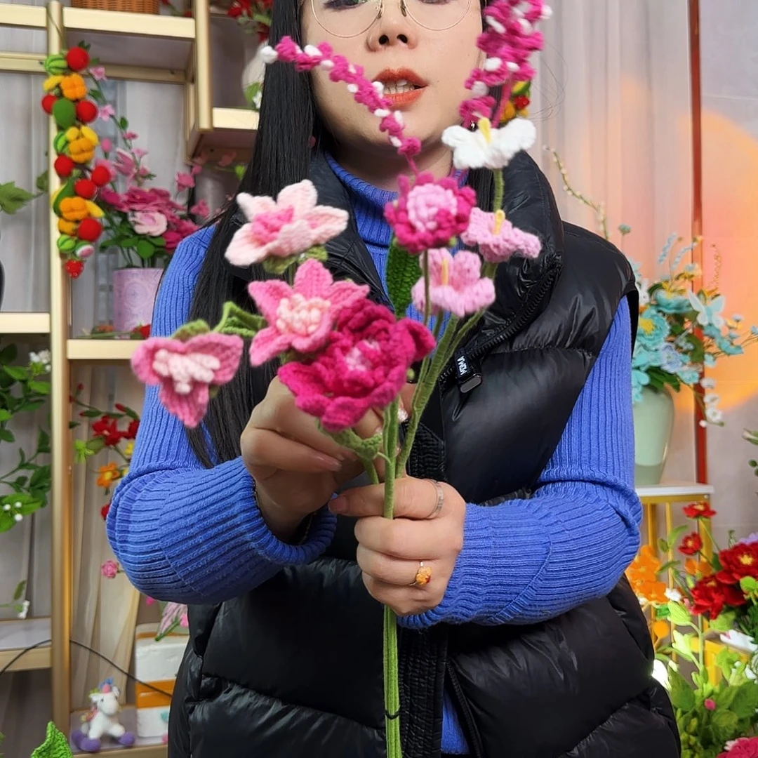 手工钩织设计花束