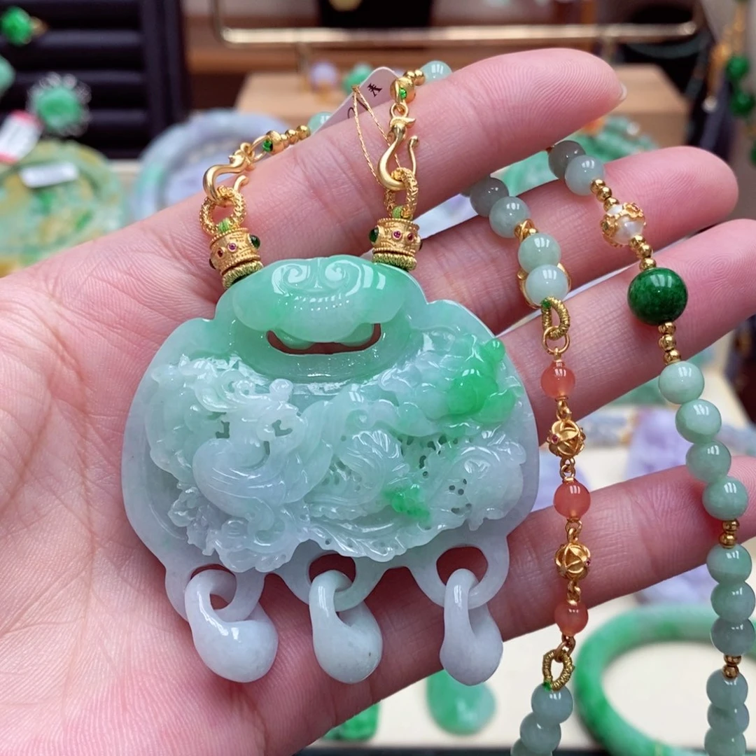 颈饰未镶嵌翡翠翡翠吊坠