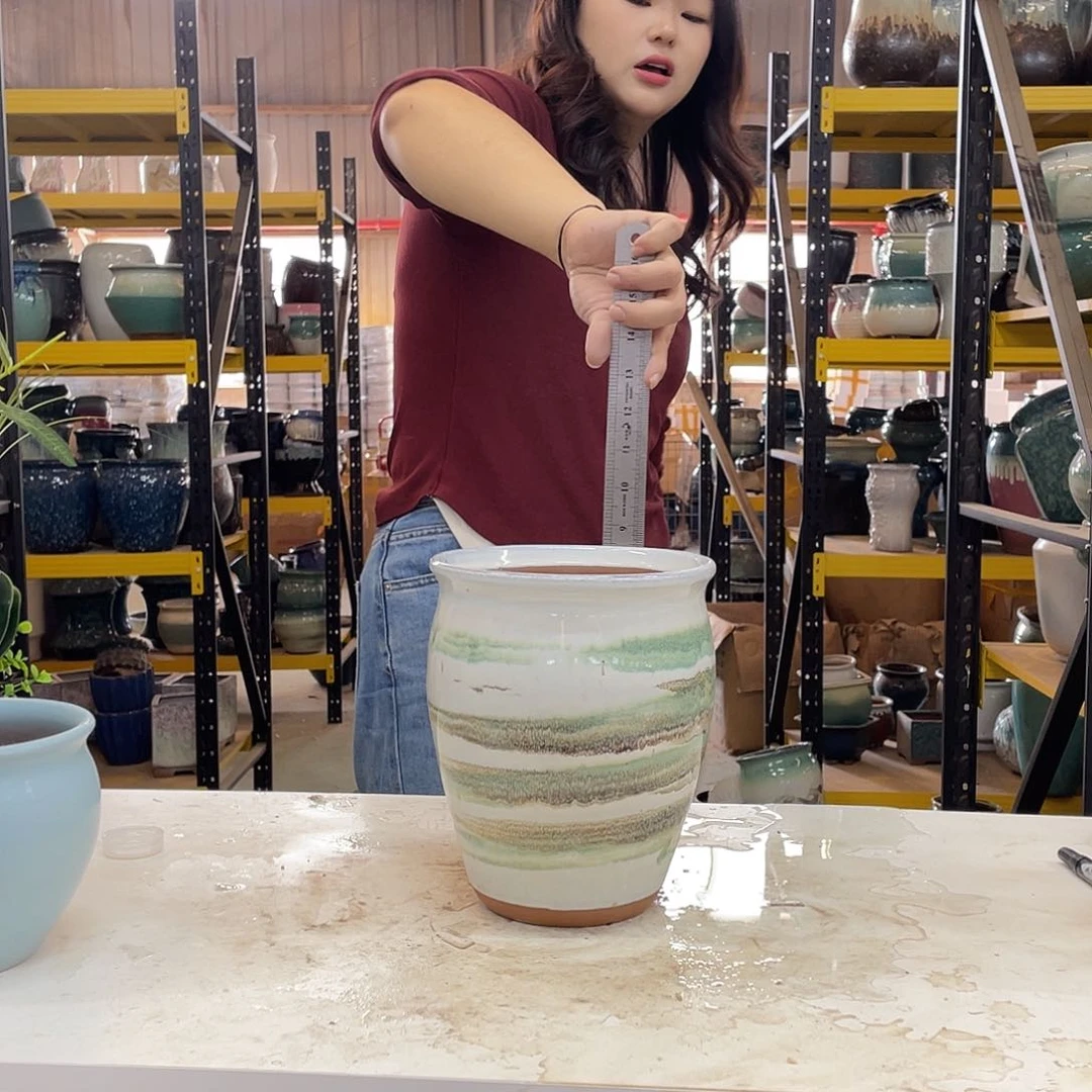 18.22宜兴紫砂粗陶花盆