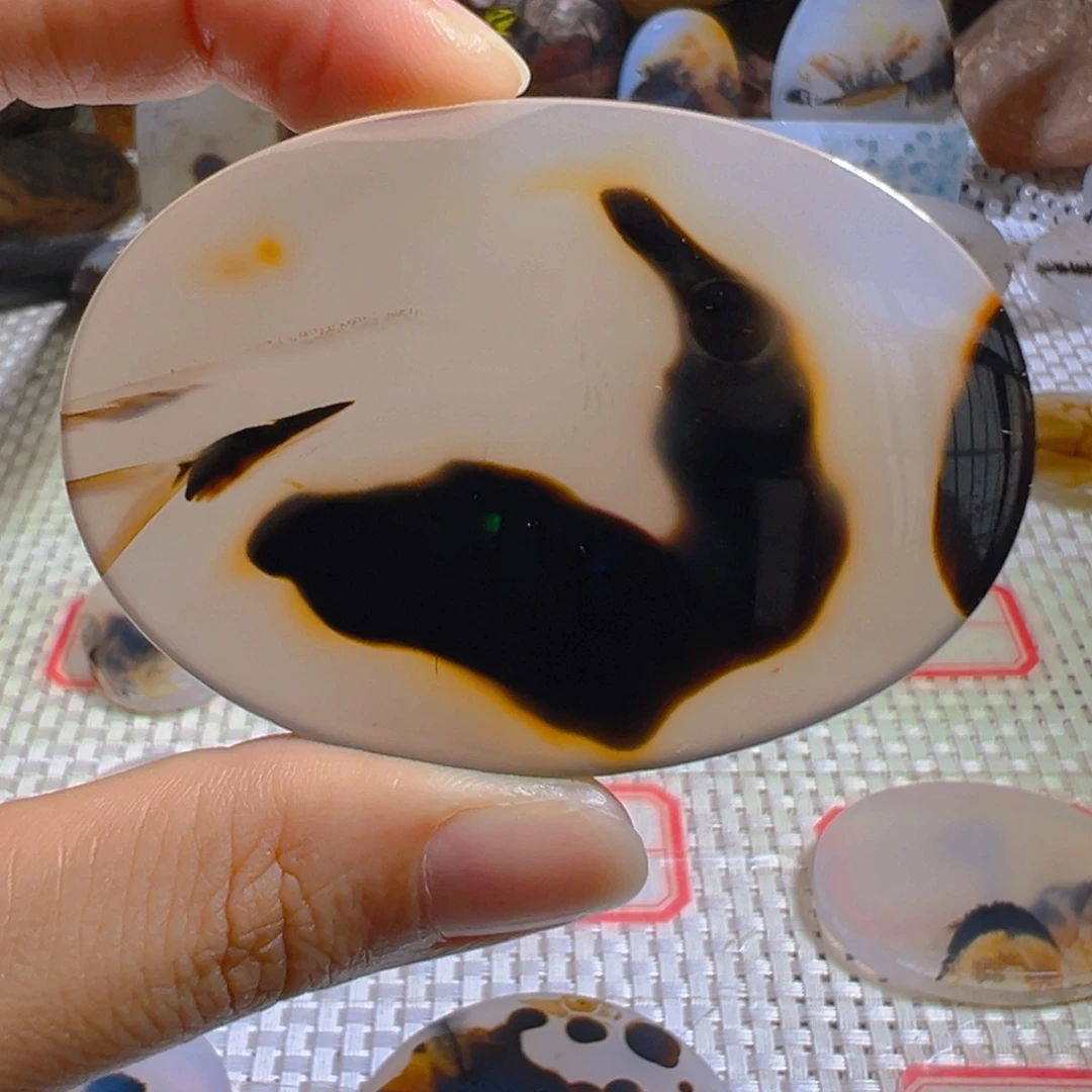 玛瑙/玉髓未镶嵌颈饰