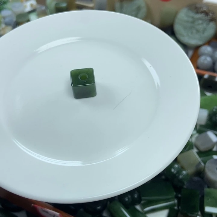 未镶嵌和田玉珠宝半成品老*