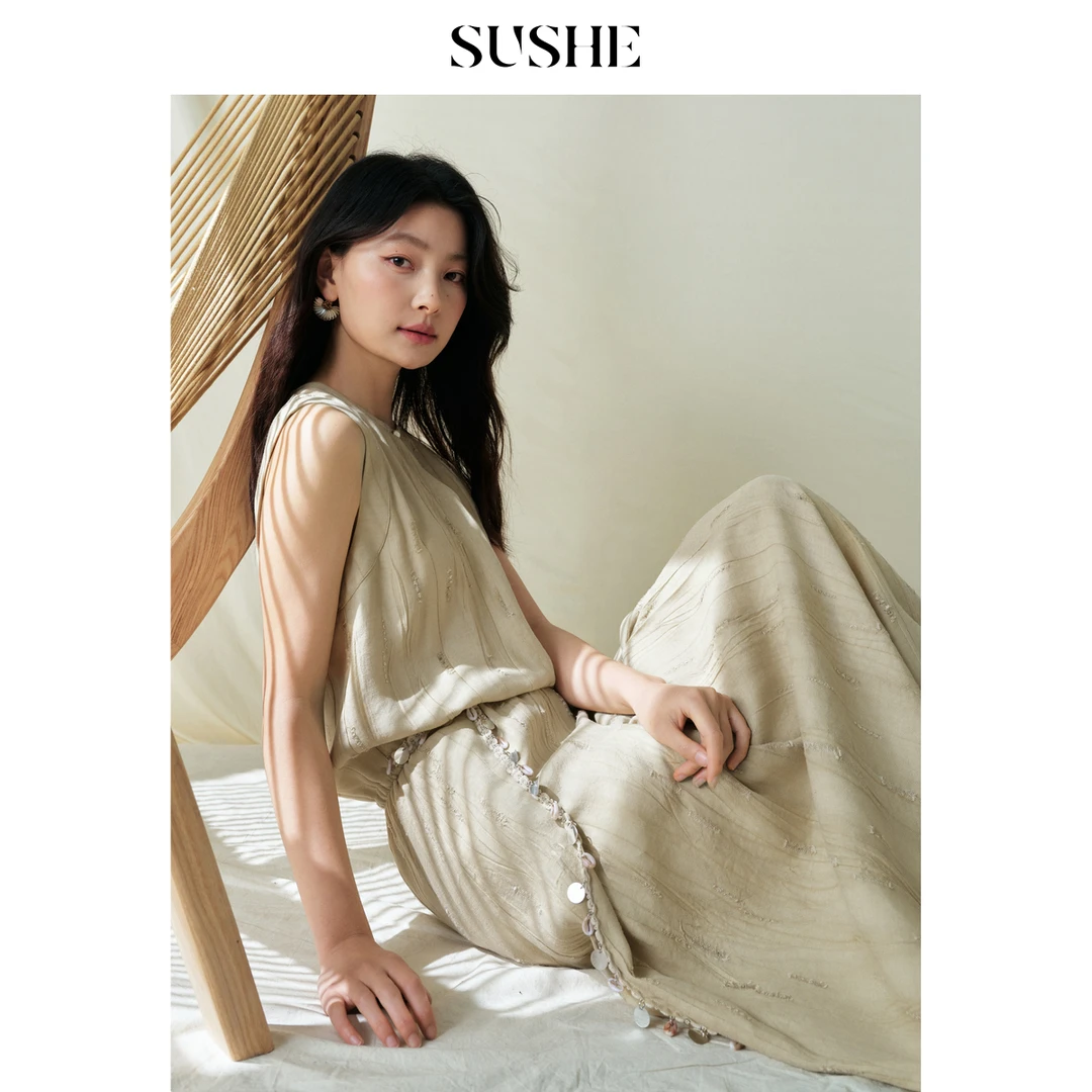 束皙SUSHE 啡曳 返璞禅意莱赛尔特种毛须树皮印花无袖收腰连衣裙