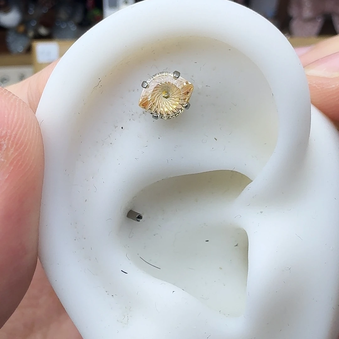 锆石铜合金合金恶魔之眼.大地