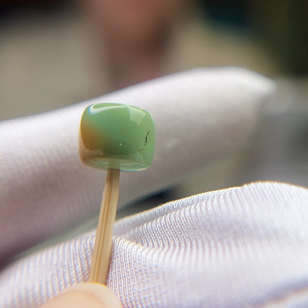 绿松石珠宝奇石未镶嵌9.6