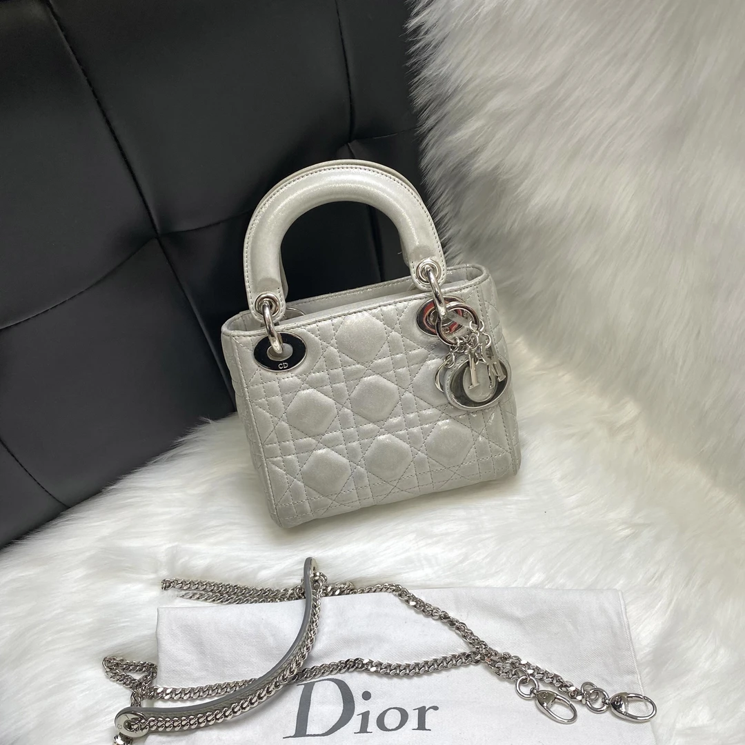 95新 DIOR/迪奥 迪奥  经典戴妃三格 珠光灰色 手提斜跨包