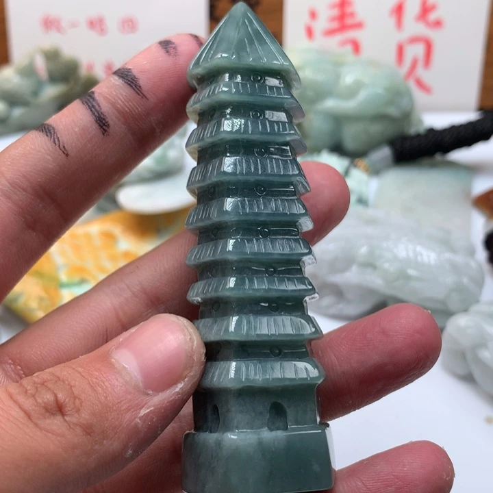 翡翠未镶嵌颈饰保真天然a货翡翠