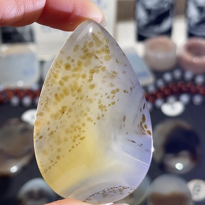 玛瑙/玉髓未镶嵌吊坠(不含链)