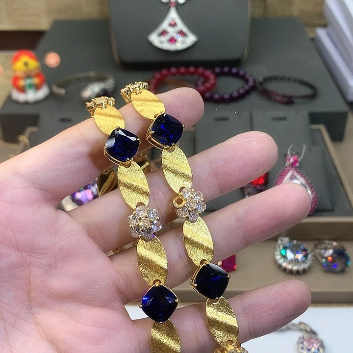 非金属无62有瑕疵。
