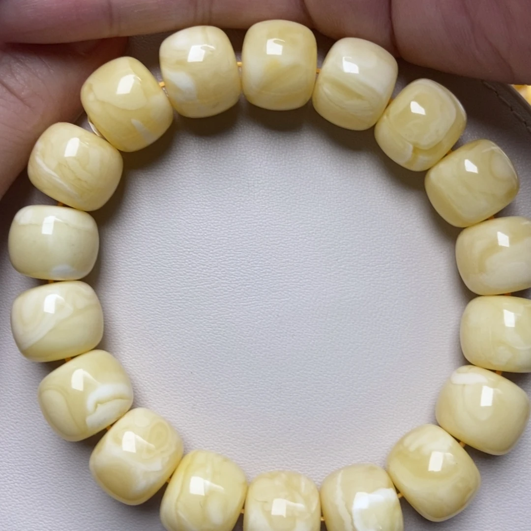 蜜蜡未镶嵌珠宝奇石212