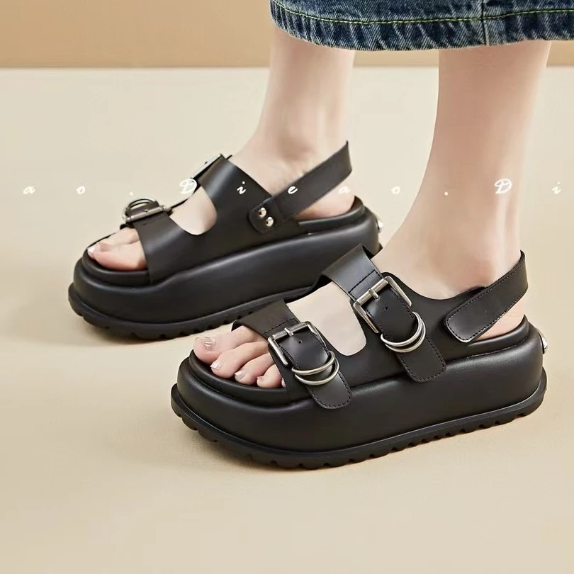 【玫瑰缘】潮牌个性款时尚百搭休闲时尚厚底鞋增高小个子配阔腿裤