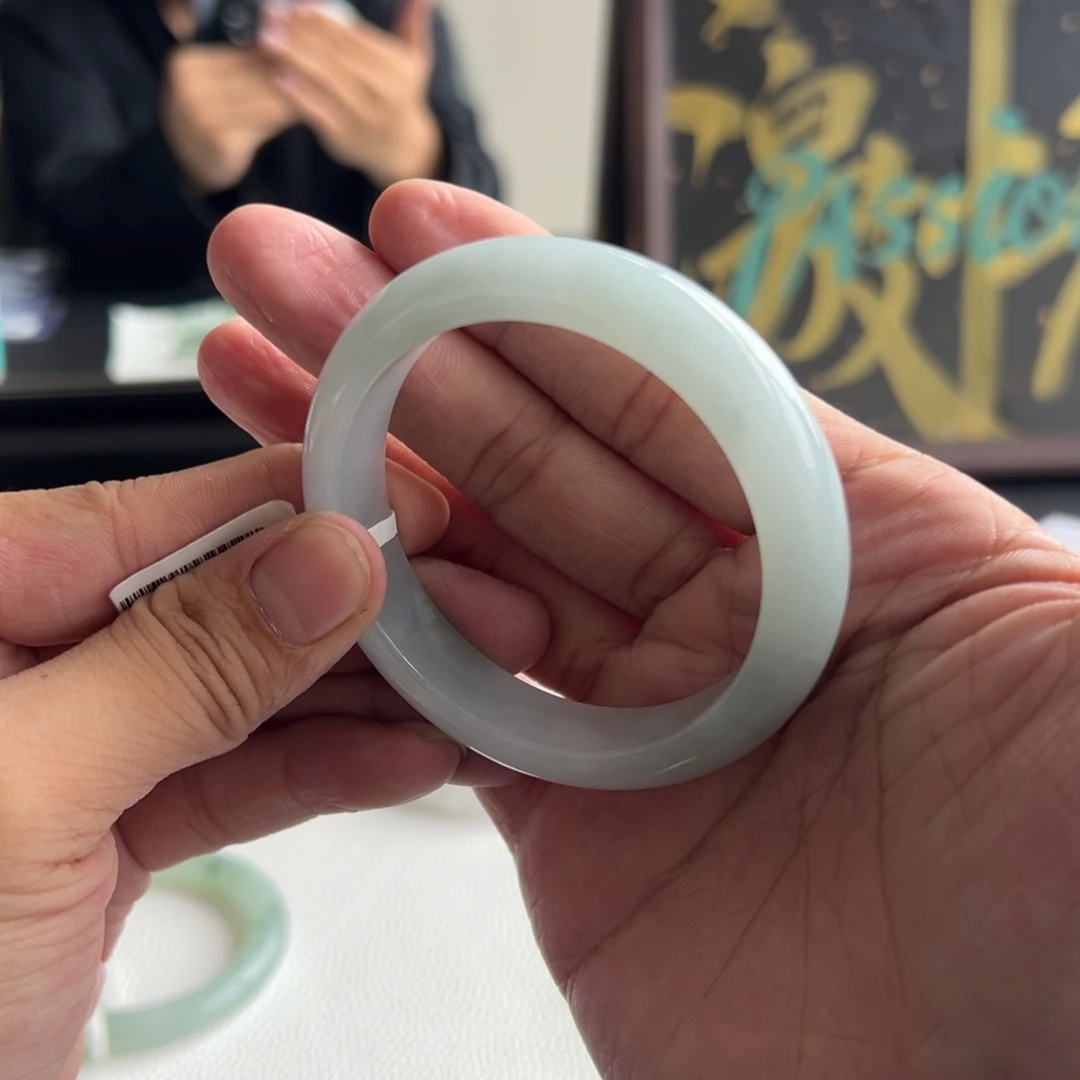 翡翠未镶嵌手镯31号 53.5