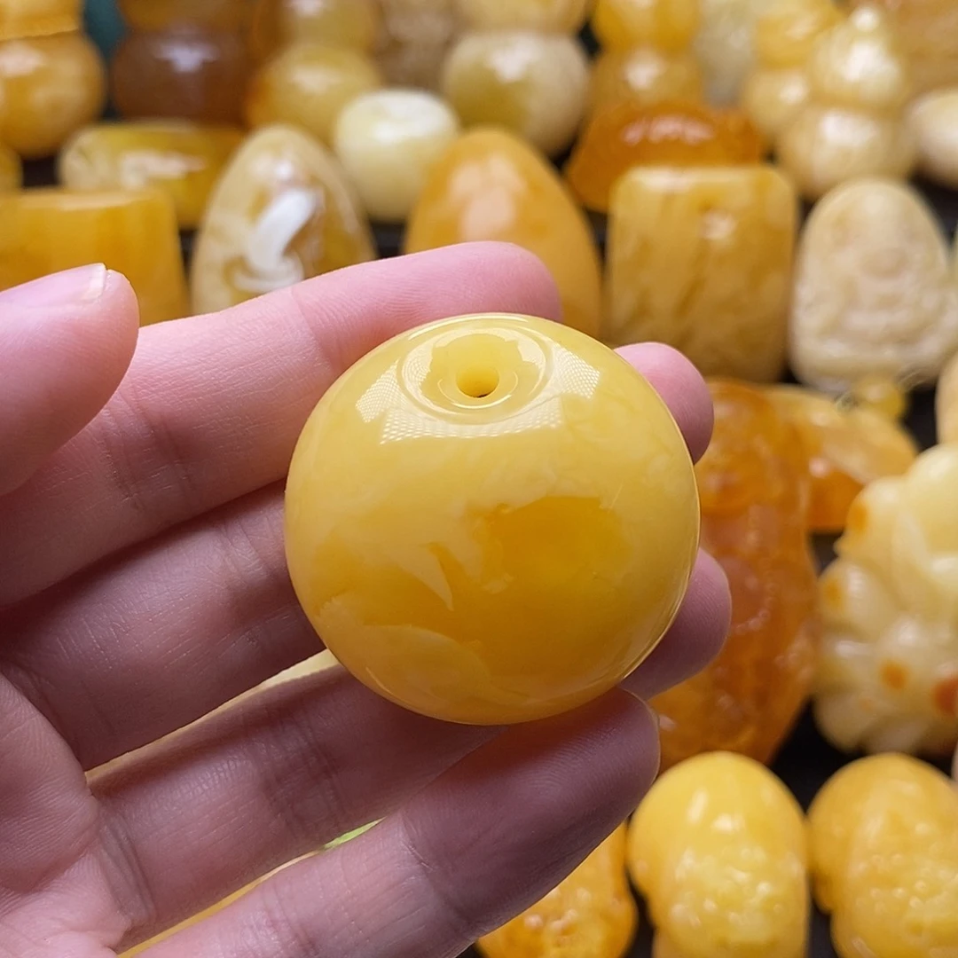 琥珀颈饰未镶嵌琥珀蜜蜡吊坠