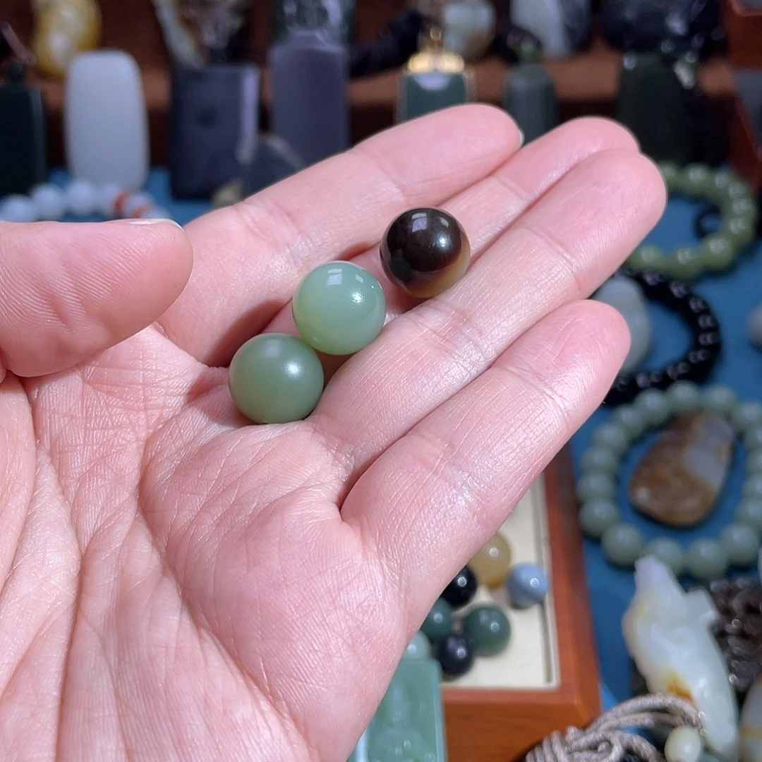 和田玉挂件未镶嵌毕*