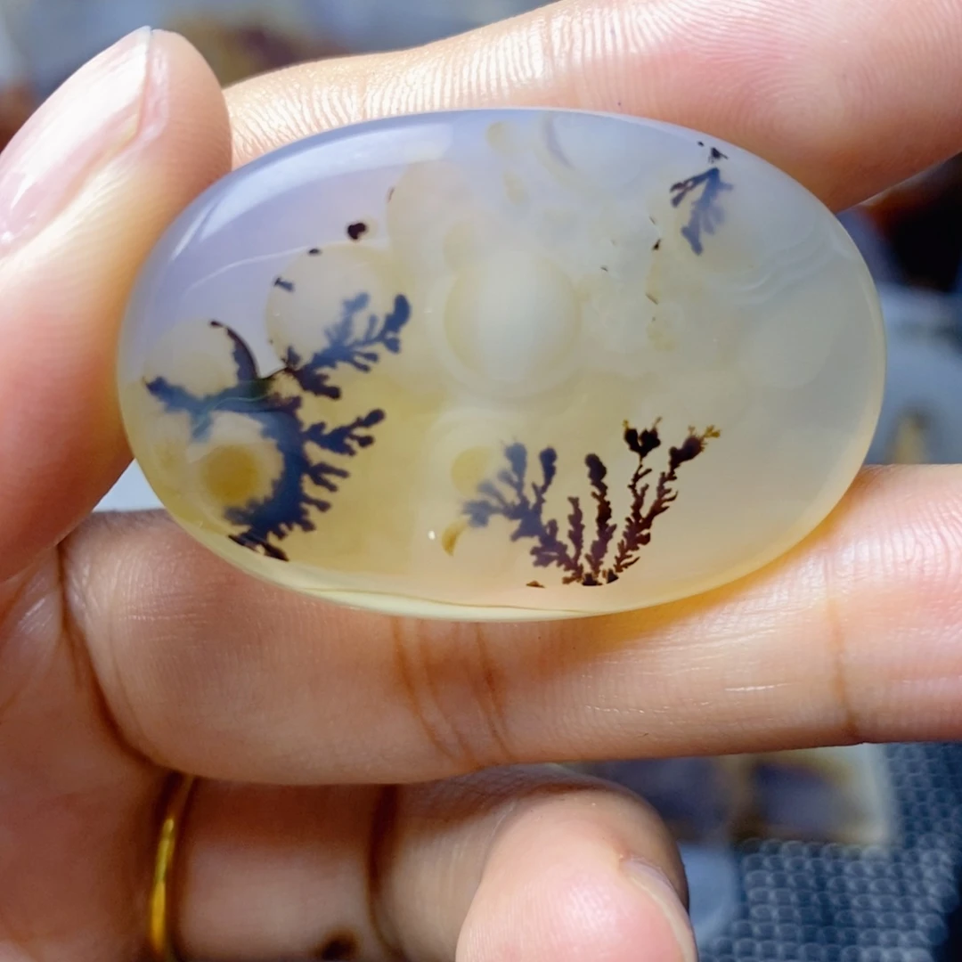 玛瑙/玉髓未镶嵌珠宝半成品