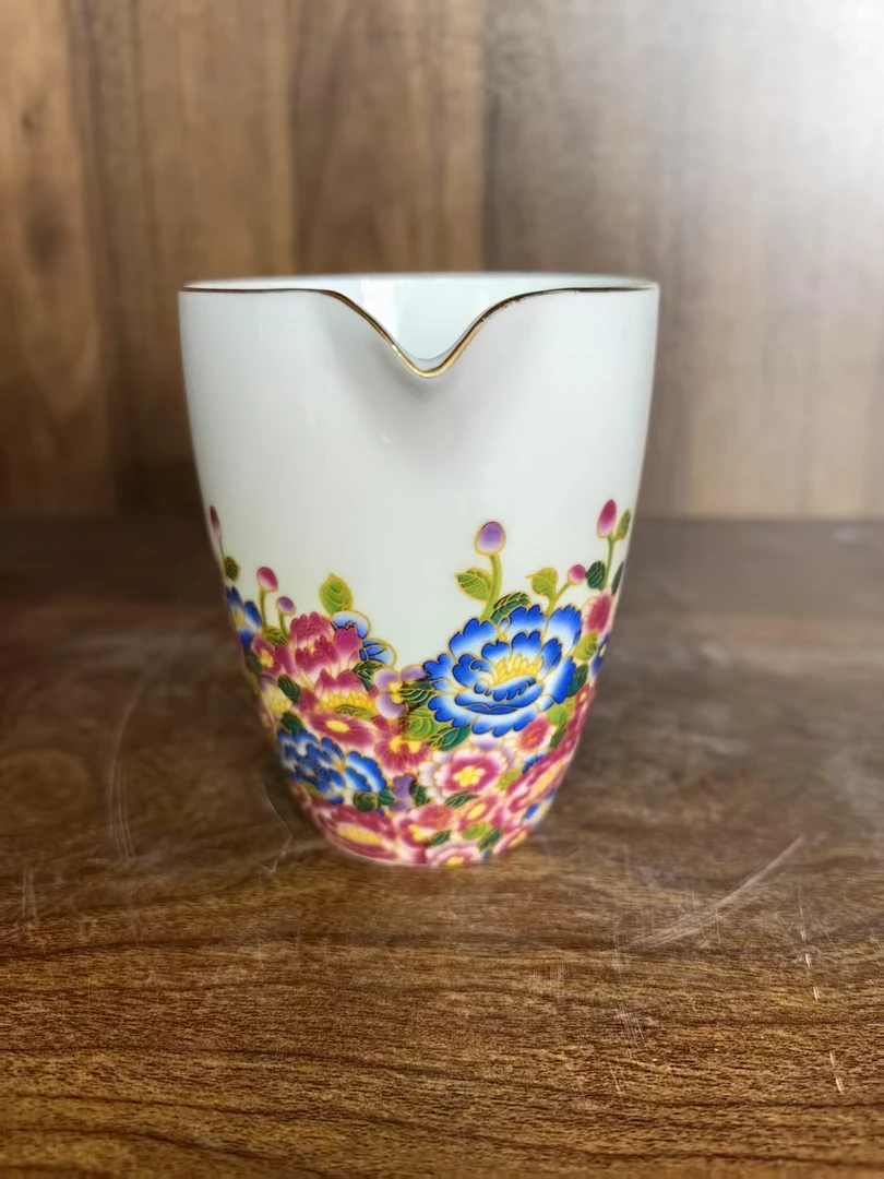 B603景德镇制陶瓷花纹公道杯1件