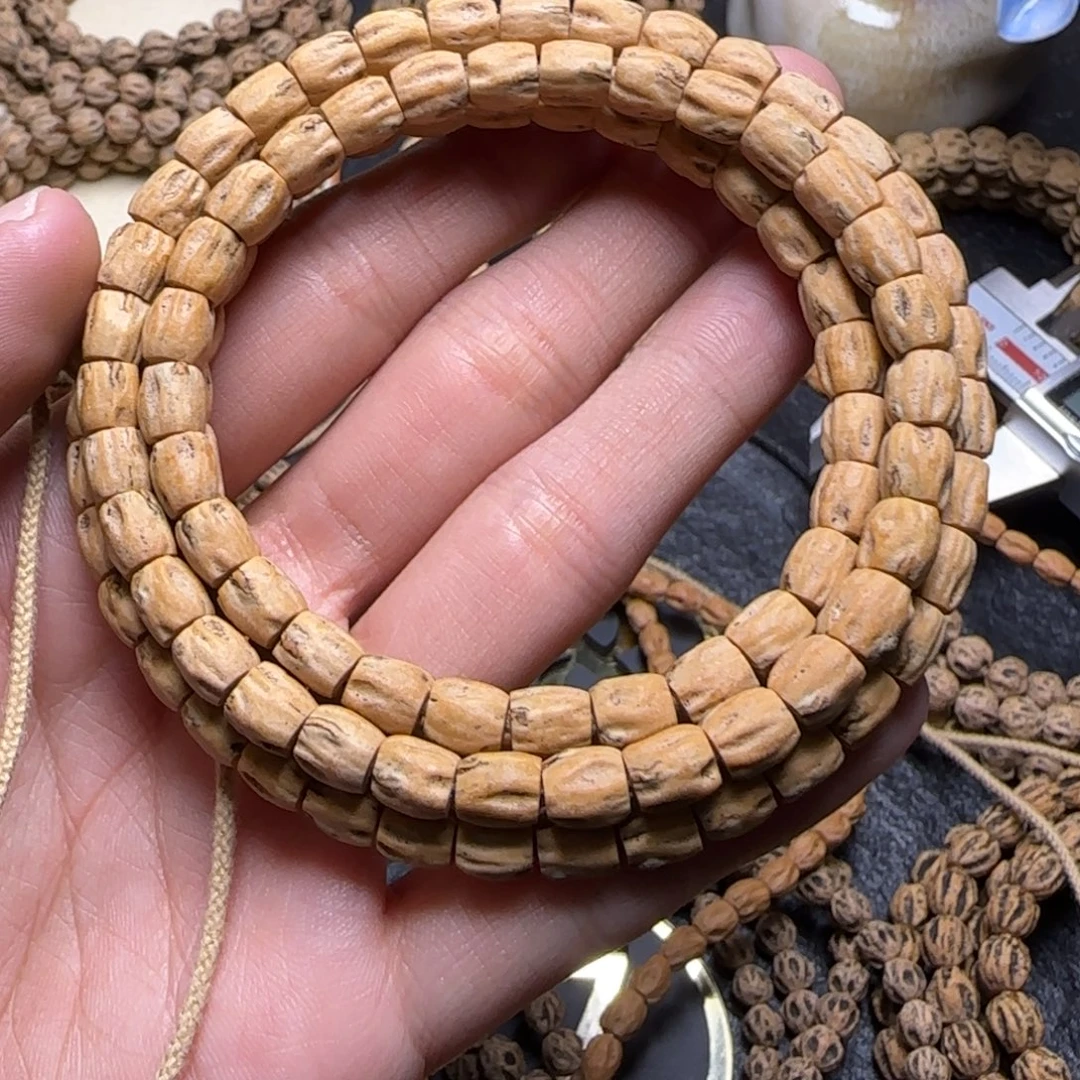 P***t柏香籽/百香籽吊坠