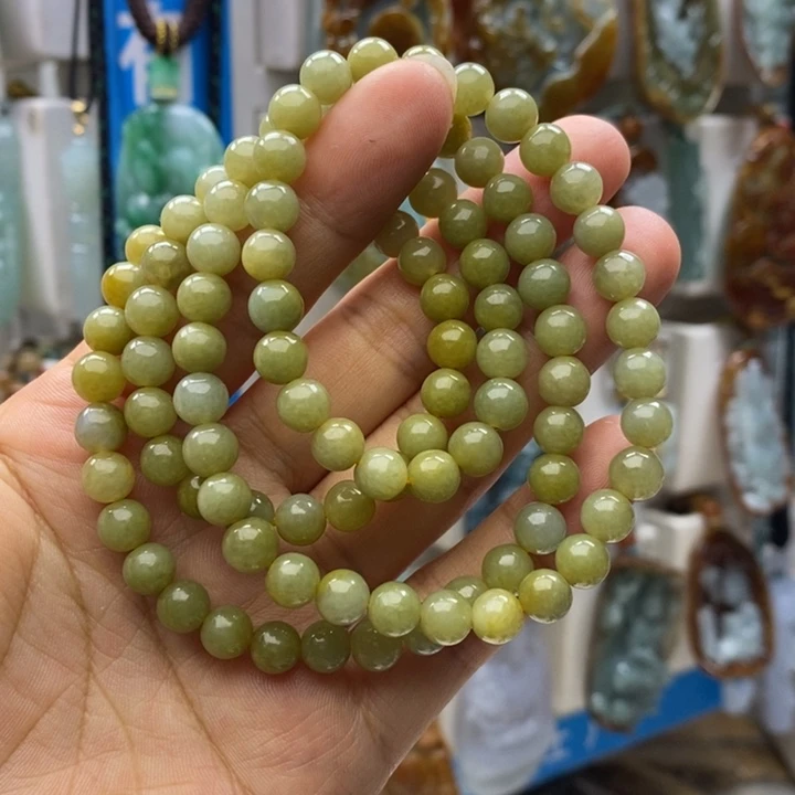 水***山颈饰未镶嵌翡翠好