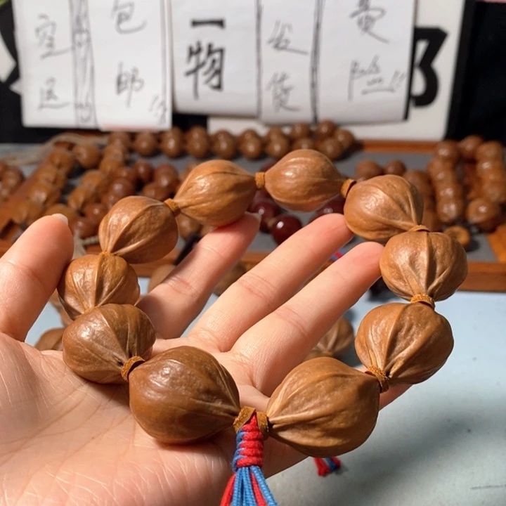 手串橄榄核0342精品4花老树王蒜头铁核8+2颗