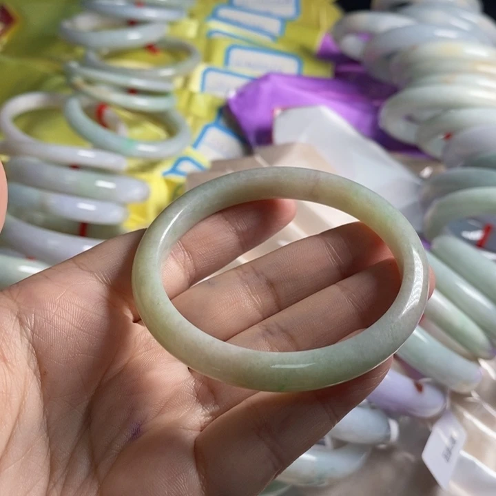 未镶嵌手镯翡翠53