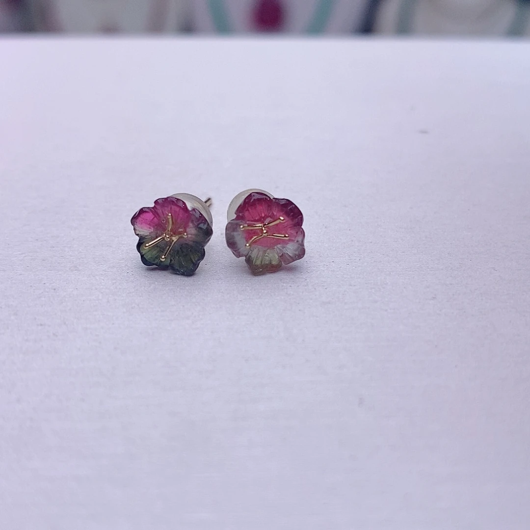 碧玺耳饰18K金镶嵌碧玺耳饰