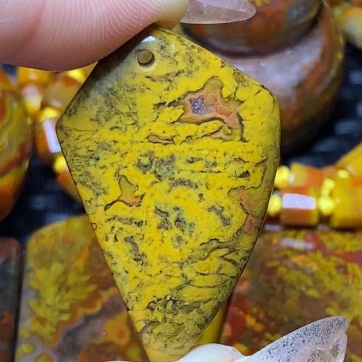 玛瑙/玉髓颈饰未镶嵌