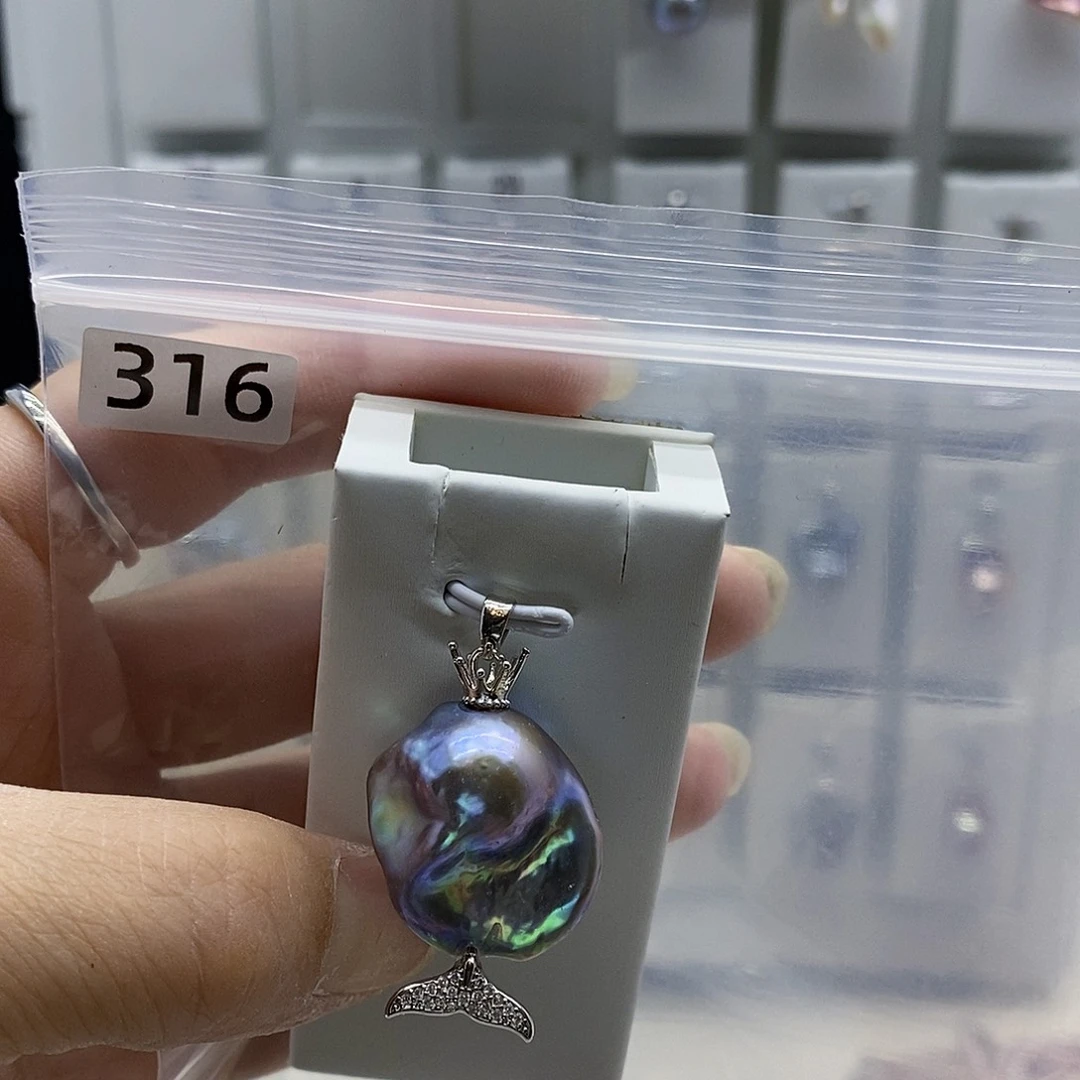 颈饰合金淡水珍珠