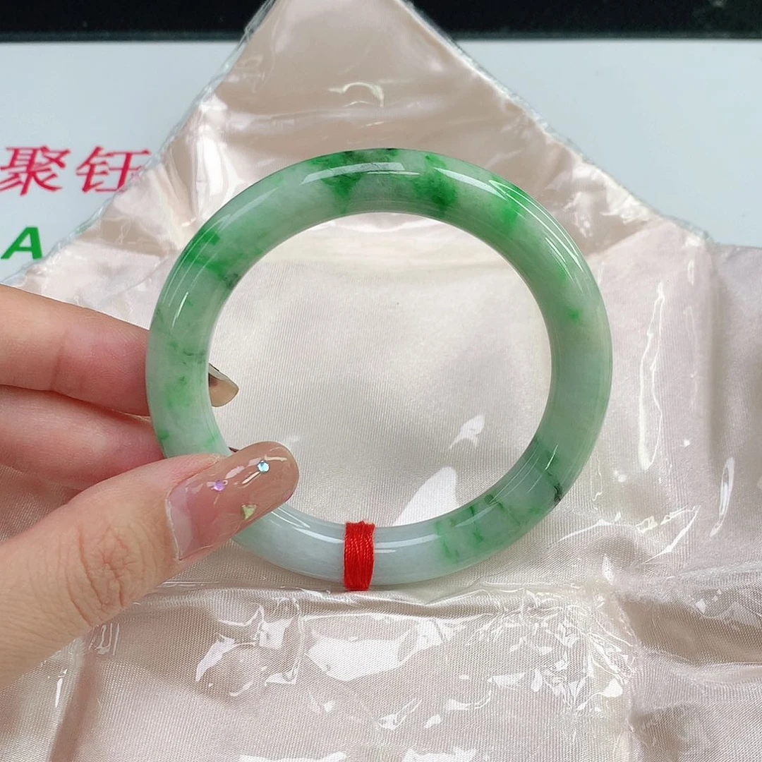 未镶嵌手镯翡翠414