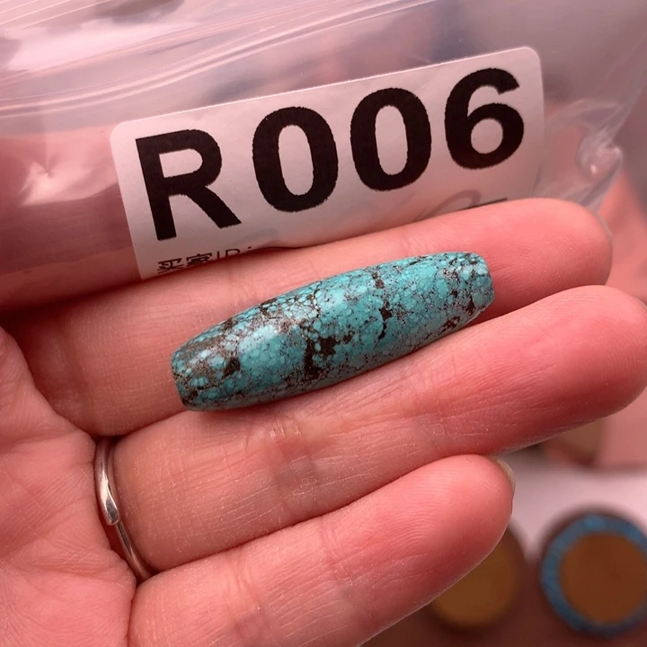 绿松石未镶嵌原矿