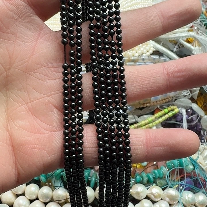 玛瑙/玉髓未镶嵌珠宝半成品一条3mm黑碧玺