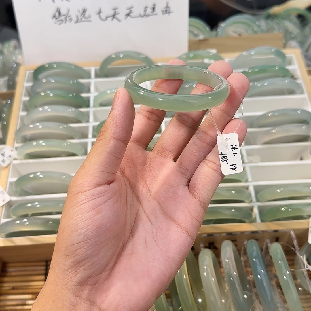 手镯玛瑙/玉髓未镶嵌圈口54.2