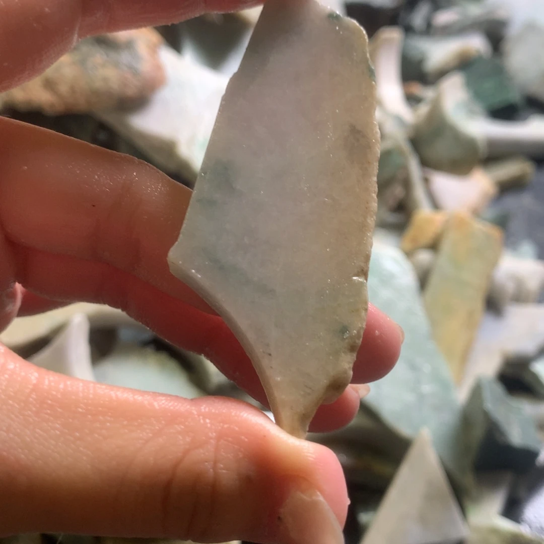 翡翠颈饰未镶嵌缅甸翡翠