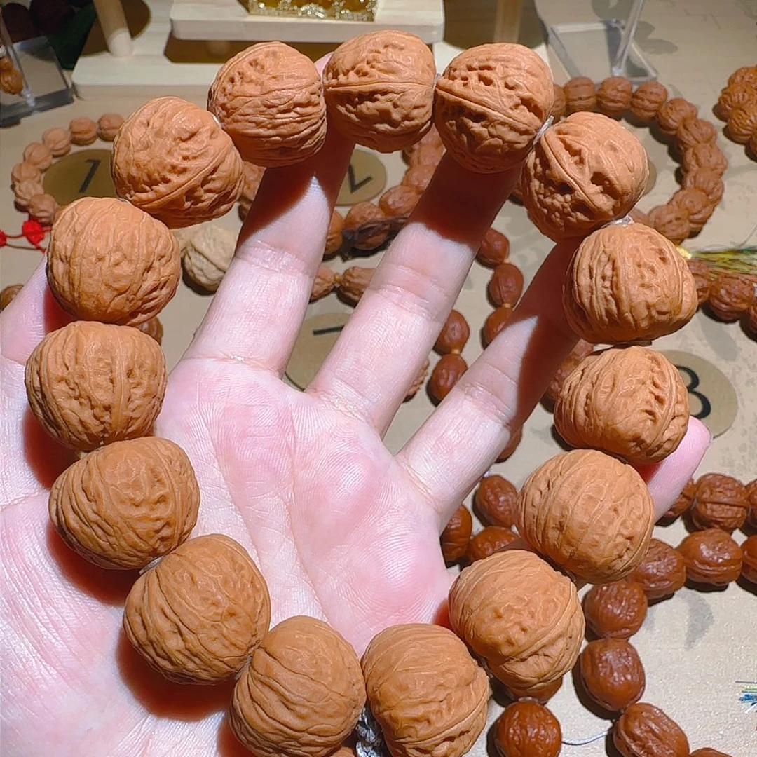 文玩核桃吊坠元宝白茬手持