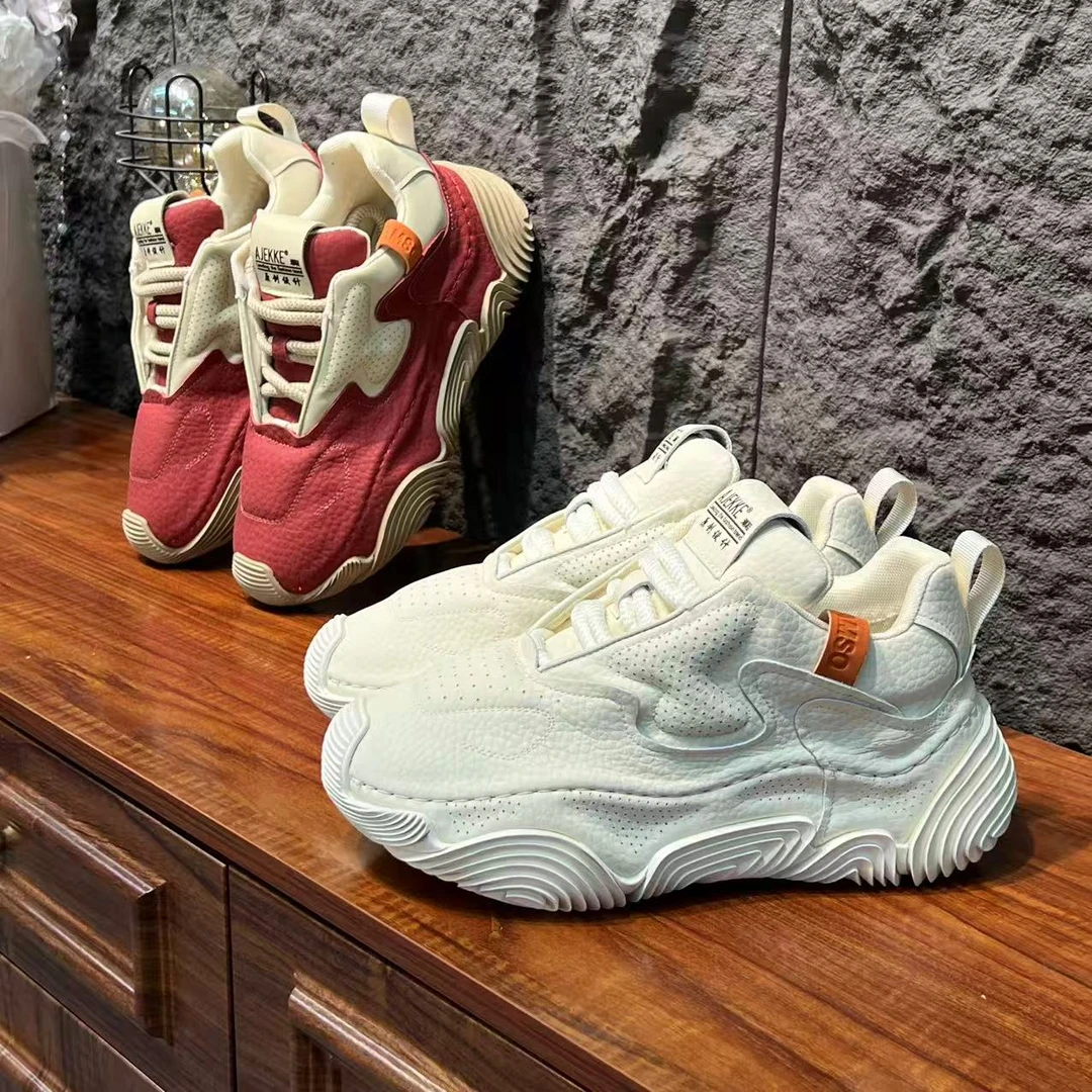 2025秋冬季新款时尚百搭厚底增高舒适潮男必备男款休闲老爹鞋