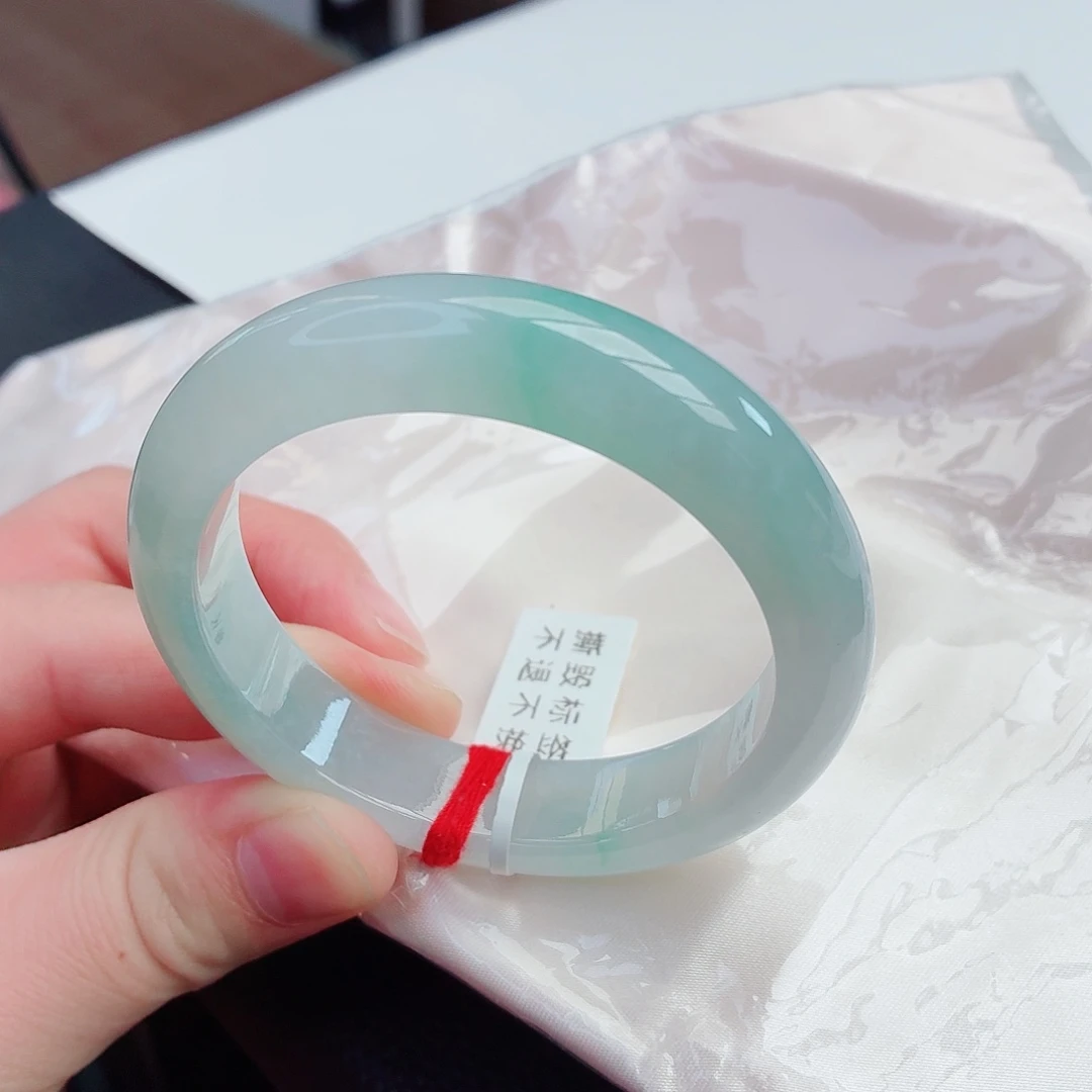 翡翠未镶嵌手镯天然翡翠A货