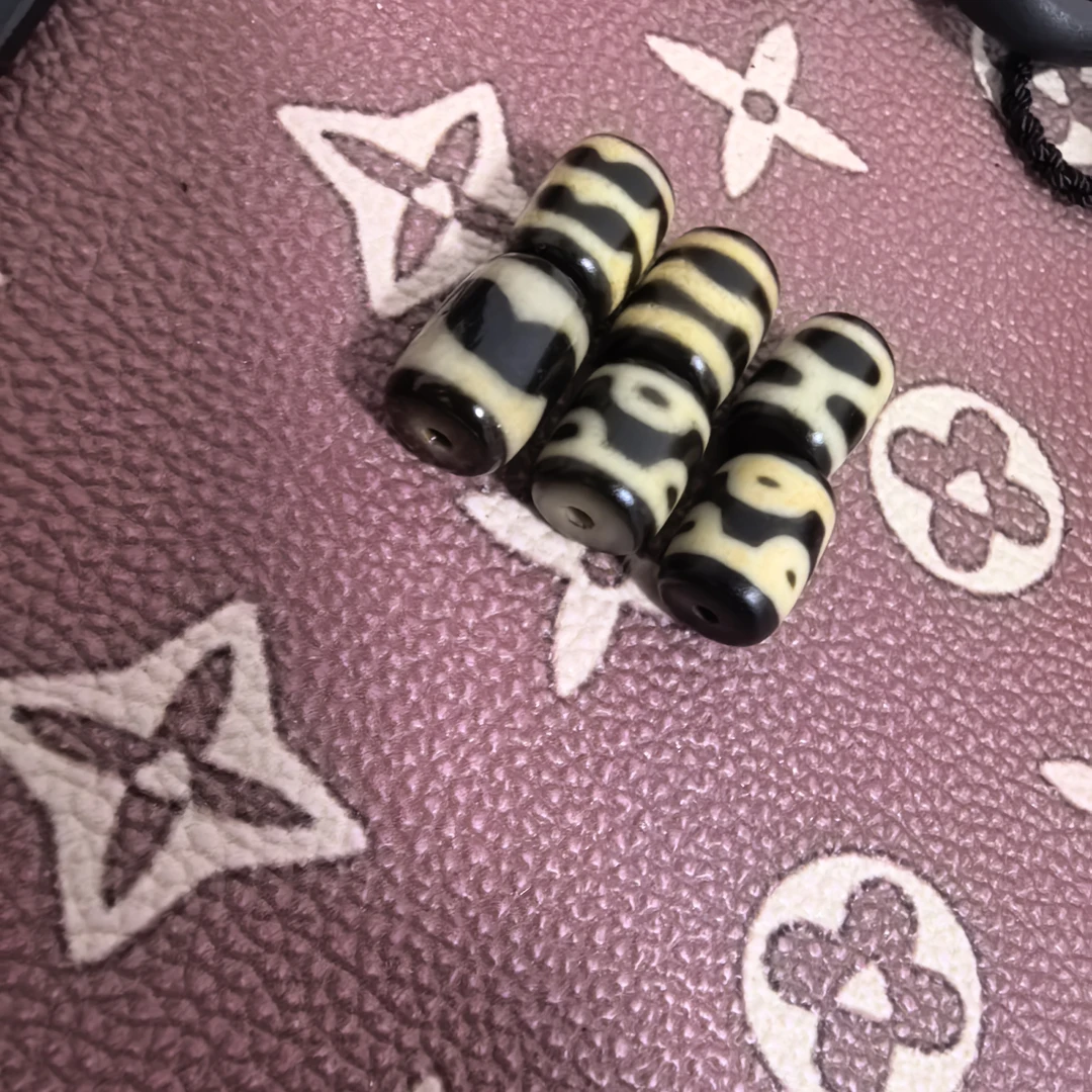 玛瑙饰品锁国珠珠