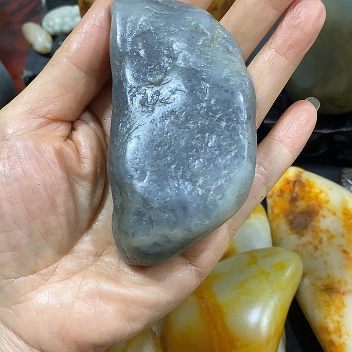 未镶嵌和田玉（糖玉）挂件