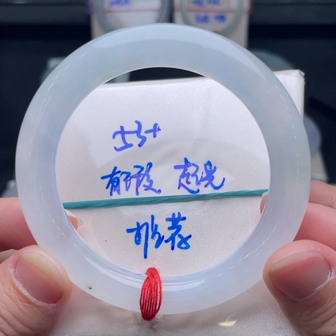 翡翠未镶嵌手镯翡翠手镯7