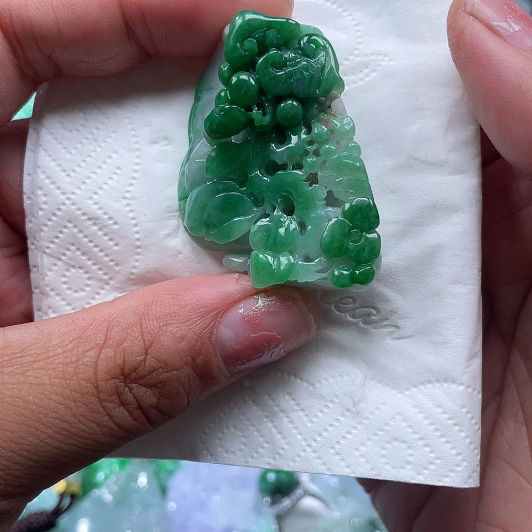 颈饰未镶嵌翡翠翡玉缘翡翠