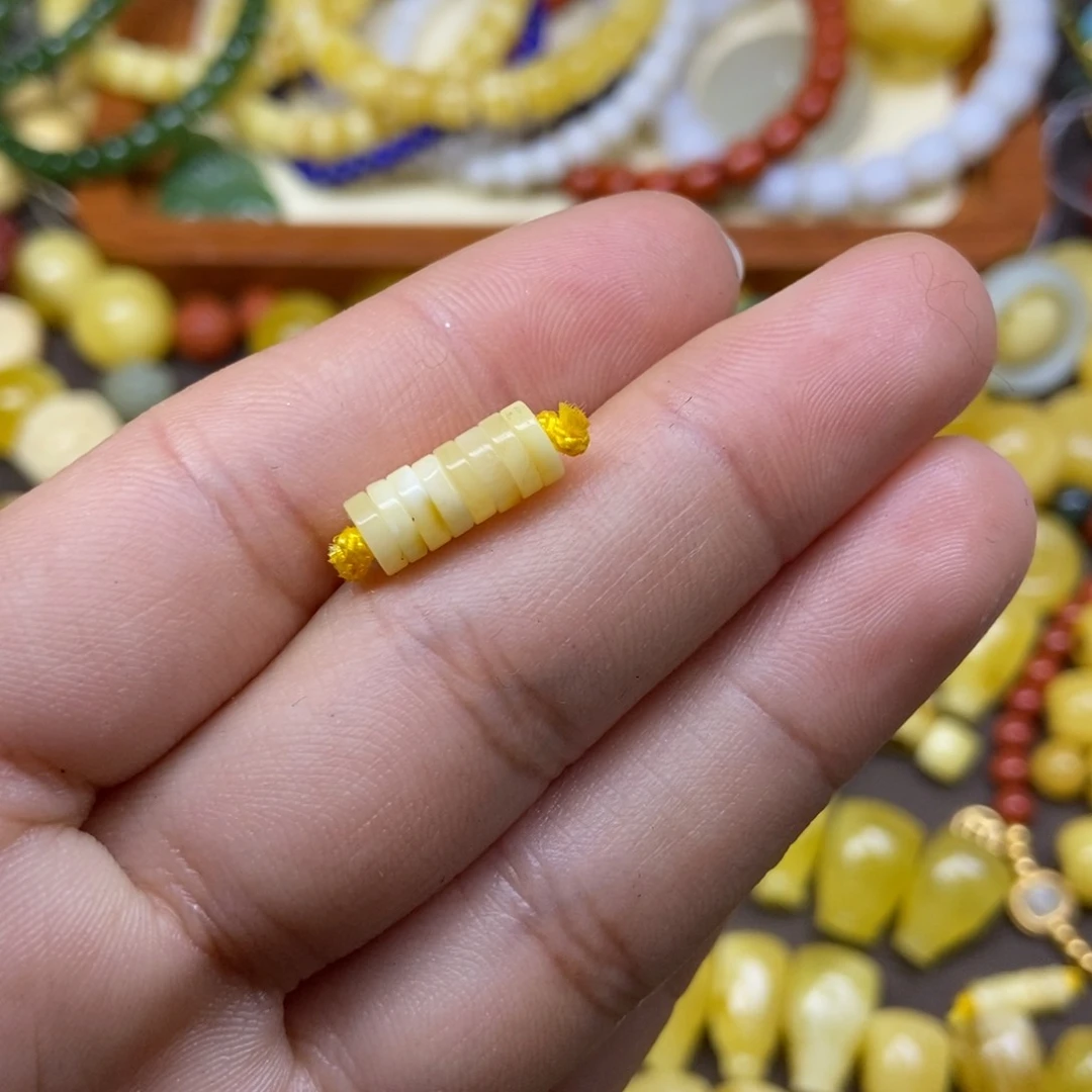 未镶嵌琥珀手链嗨****m卡5