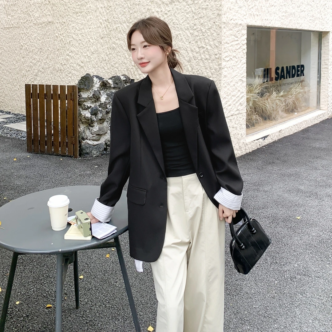 韩系显瘦氛围感时尚百搭上衣女秋季新款高级感通勤假两件西装外套