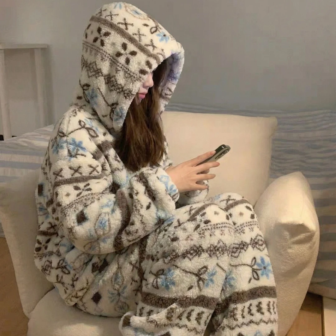 【费尔岛系列】冬季加绒加厚连帽款可外穿式毛绒睡衣套装女生家居服