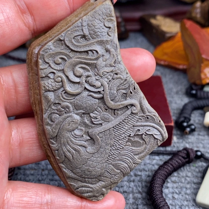 【闪购商品】原石雕刻手把件