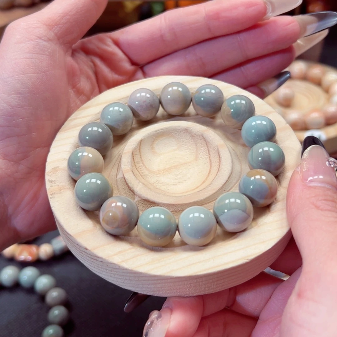 【闪购商品】石英质玉手链未镶嵌菜****菜82