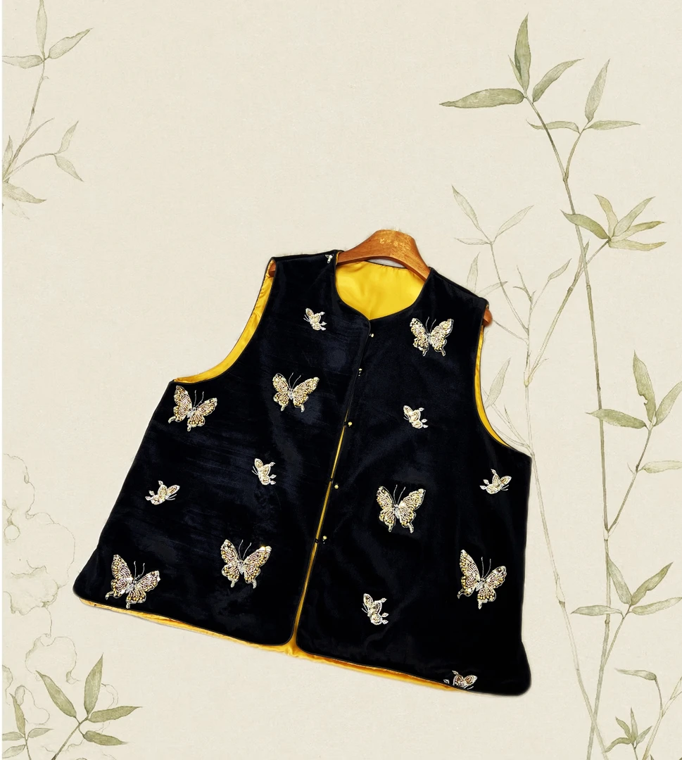 （金蝶）圆领蝴蝶工字型款印花马甲春季加绒单排扣马夹绣花