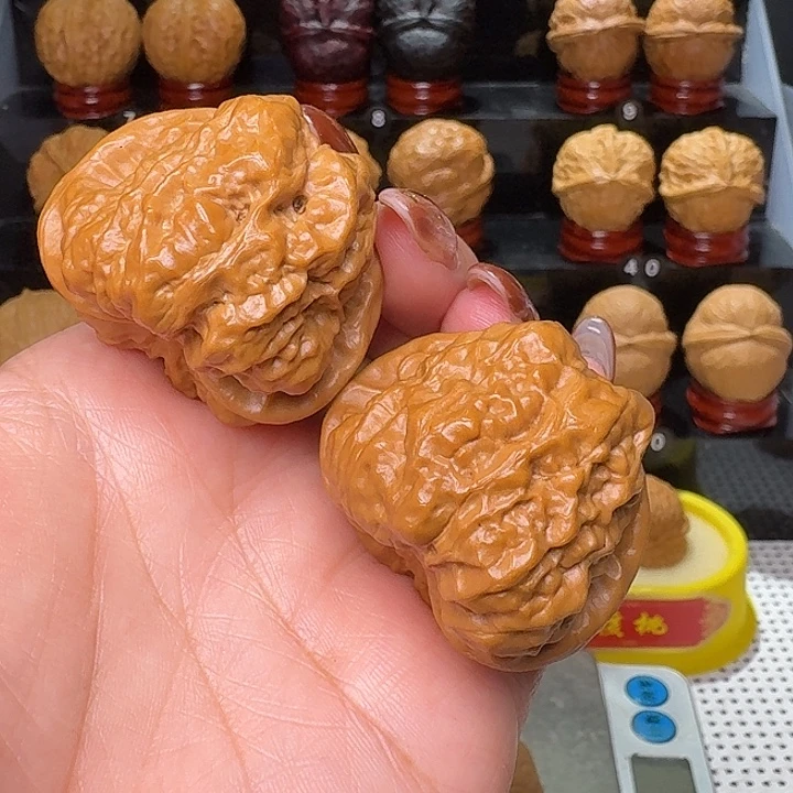 文玩核桃把件蛤蟆头…………17号