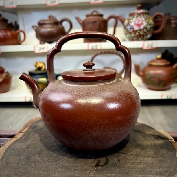 宜兴紫砂壶原矿全手工名家收藏老壶紫泥800毫升吴经提梁壶