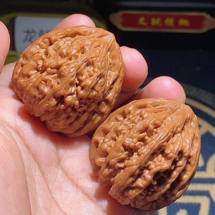 【闪购商品】文玩核桃吊坠Z*森虎头王