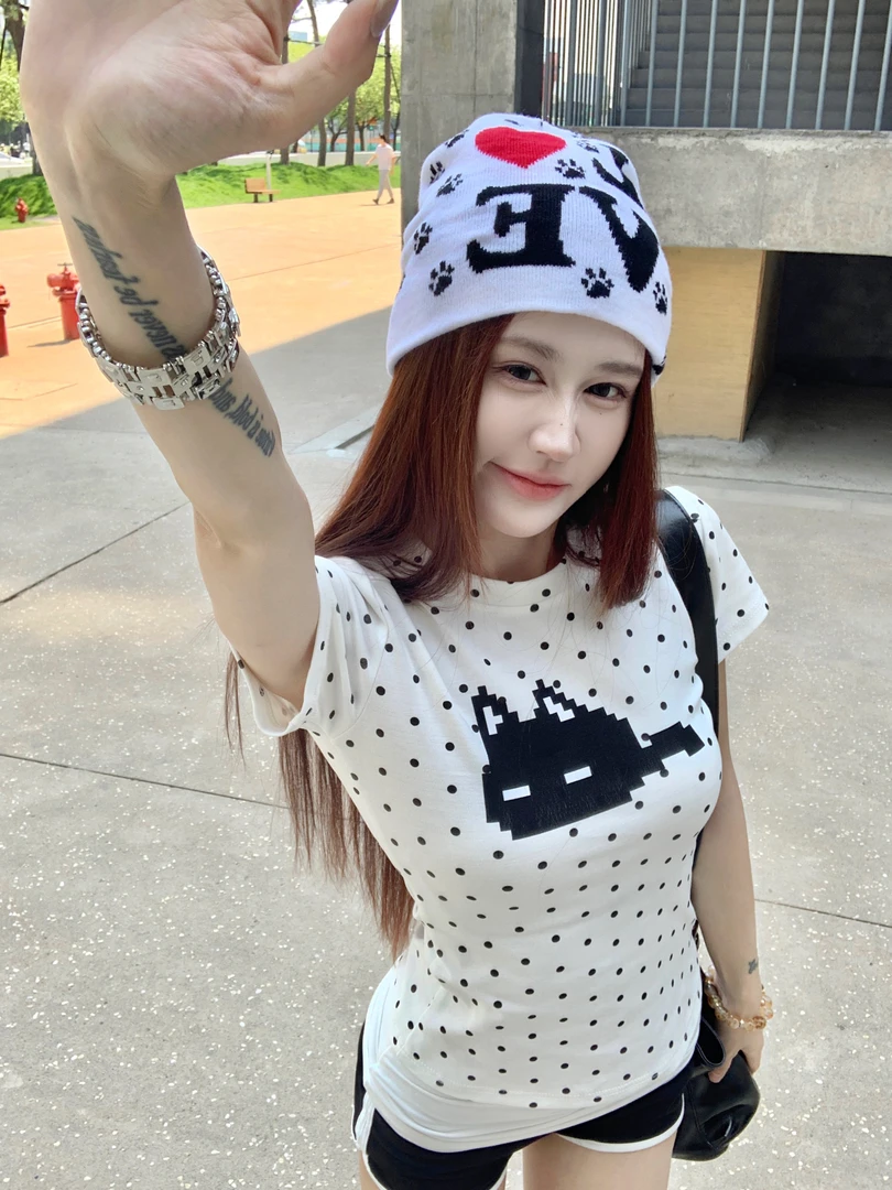 韩系复古白色波点可爱小猫正肩短袖t恤女夏季修身学院风辣妹上衣