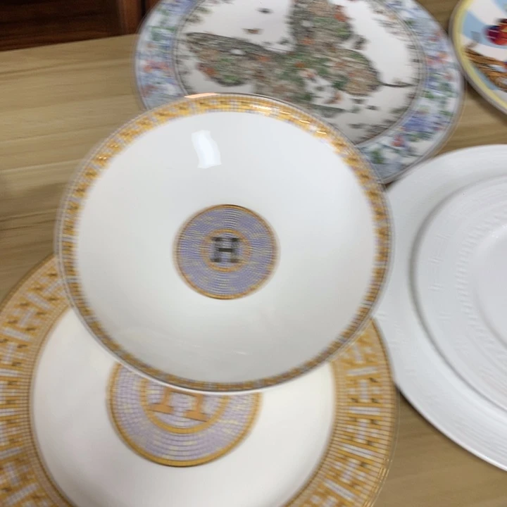 瓷片全套的小可爱们快点